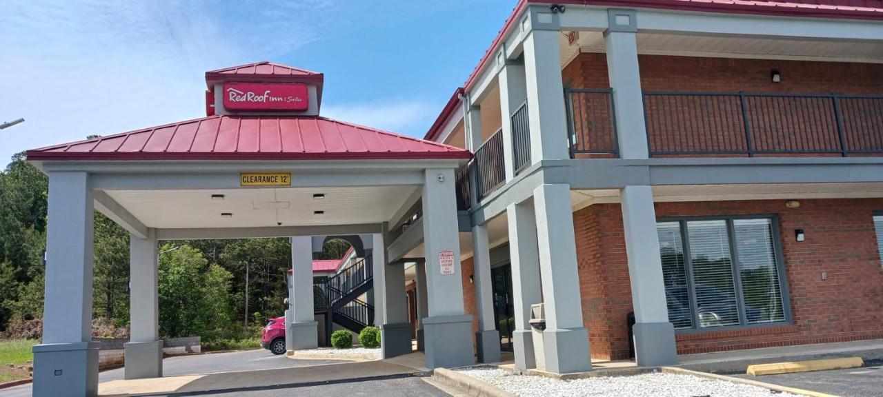 Red Roof Inn & Suites Scottsboro Exterior photo